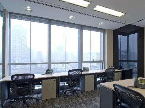 普兰店利民井桥冲孔队公司