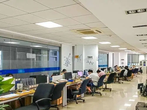 普兰店利民井桥冲孔队公司